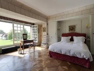 Le Manoir De Beaumarchais Frühstückspension Les Chapelles-Bourbon