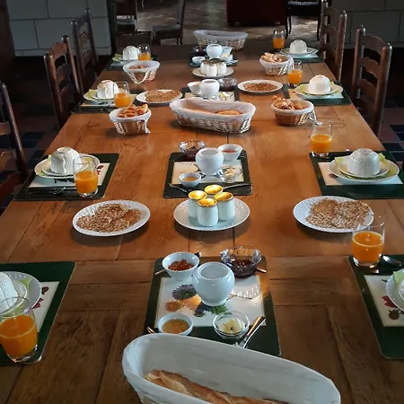 Le Manoir De Beaumarchais Alojamento de Acomodação e Pequeno-almoço 3*