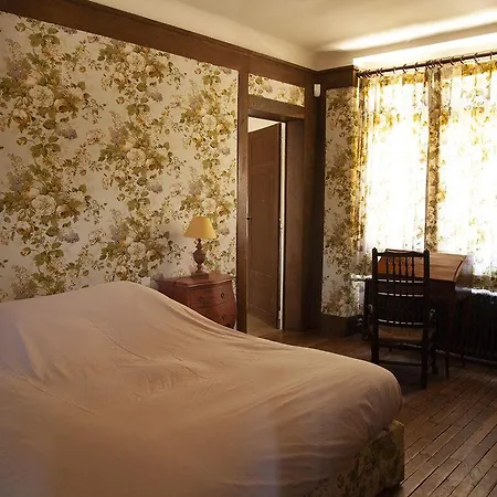 Le Manoir De Beaumarchais 4*